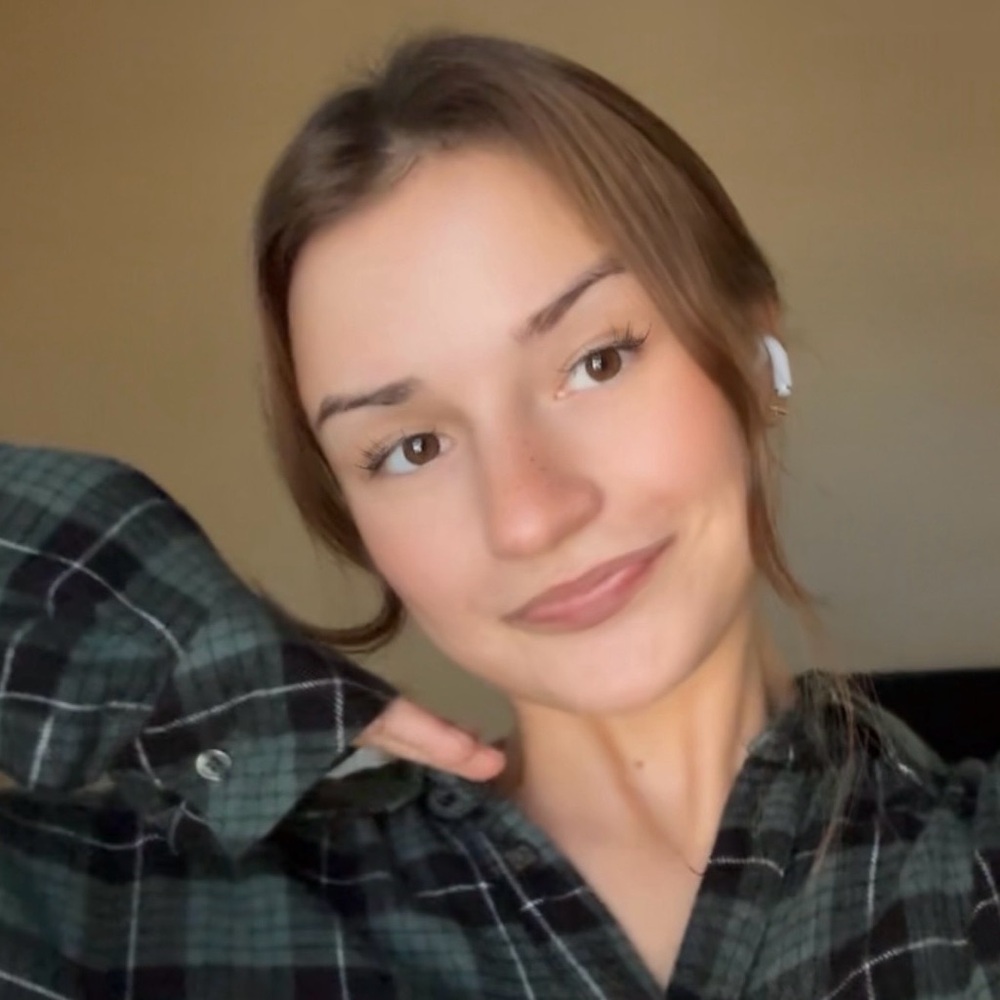 Meet your Posher, Jada